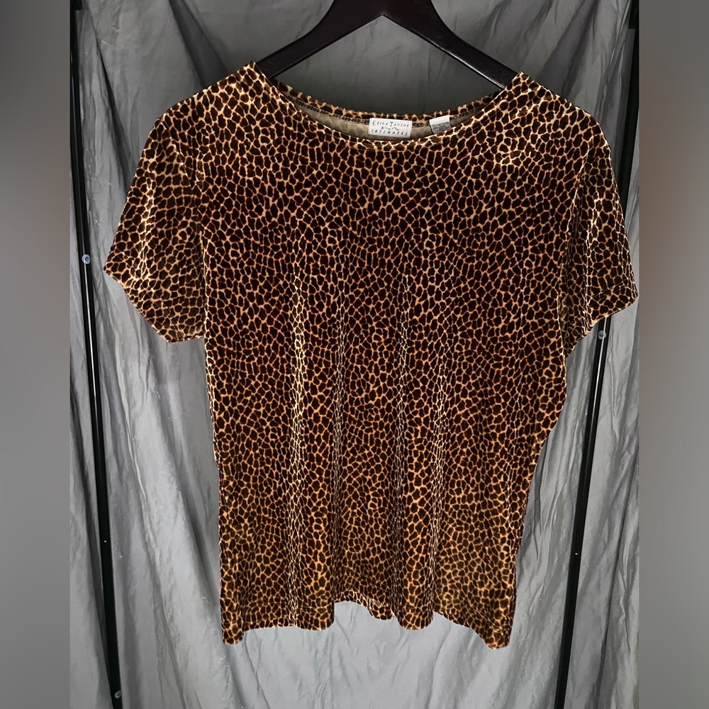 vintage velvet leopard top